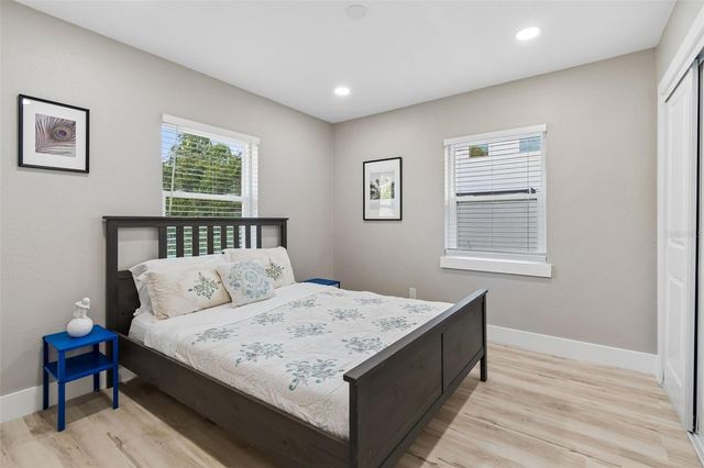 5 W SPANISH MAIN STREET, Tampa, FL 33609