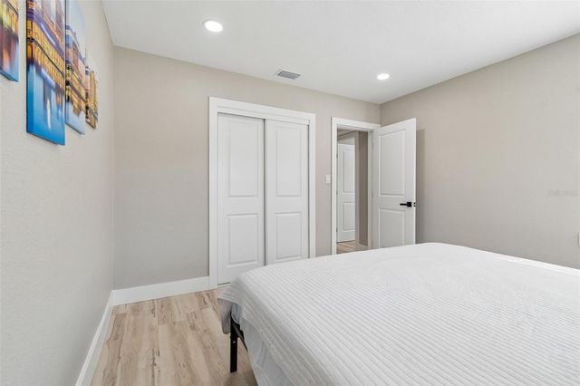 5 W SPANISH MAIN STREET, Tampa, FL 33609