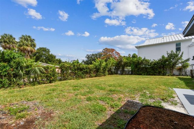 5 W SPANISH MAIN STREET, Tampa, FL 33609