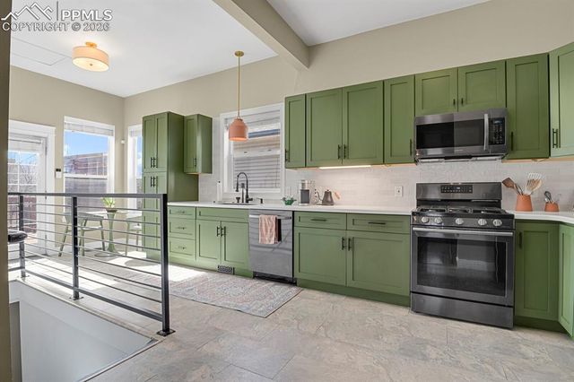 825 E Kiowa Street, Colorado Springs, CO 80903