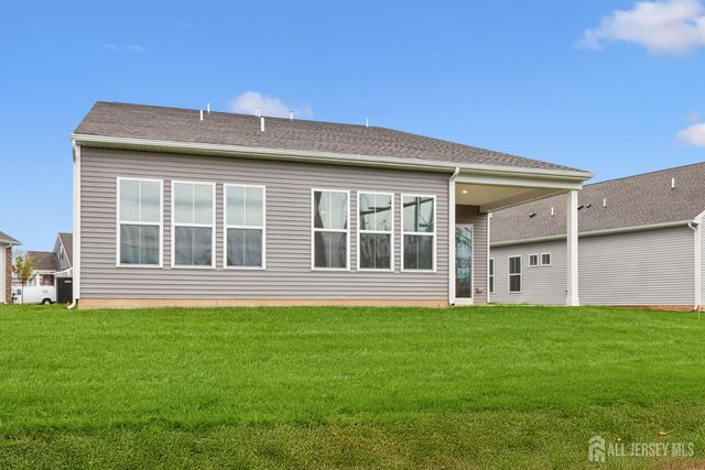 41 Brewer Way, Plainsboro, NJ 08536