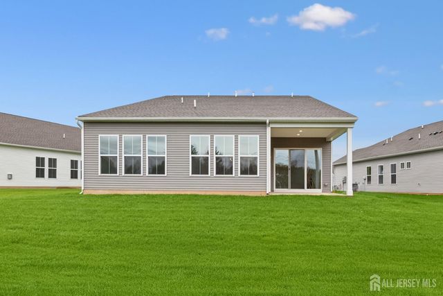 41 Brewer Way, Plainsboro, NJ 08536