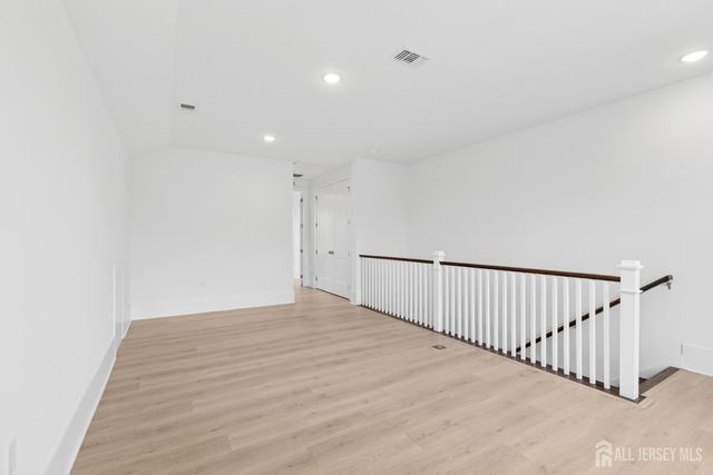 41 Brewer Way, Plainsboro, NJ 08536