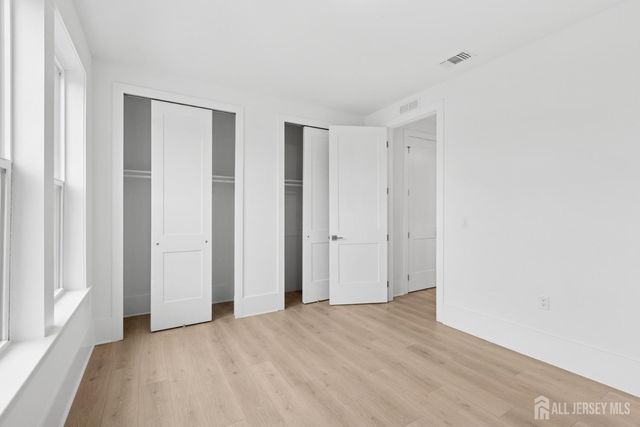 41 Brewer Way, Plainsboro, NJ 08536