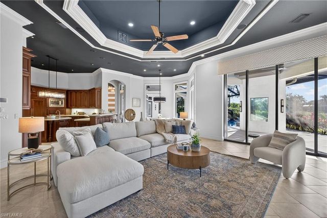 16488 Felicita CT, Naples, FL 34110