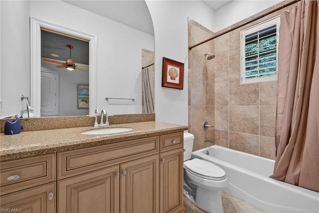 16488 Felicita CT, Naples, FL 34110