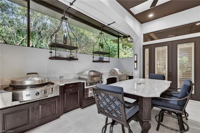 16488 Felicita CT, Naples, FL 34110