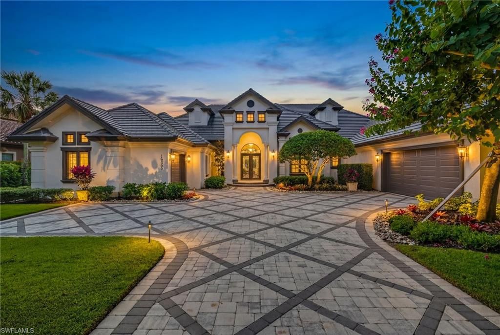 16488 Felicita CT, Naples, FL 34110