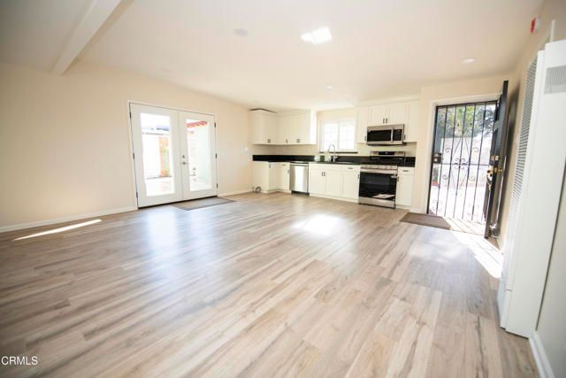 891 Salem Avenue, Oxnard, CA 93036