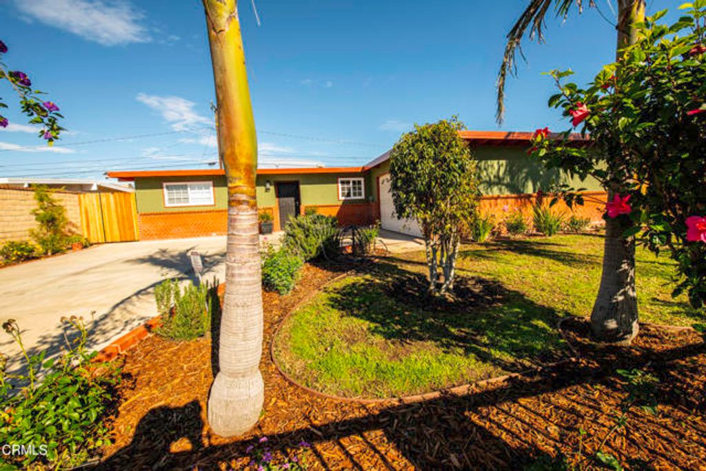 891 Salem Avenue, Oxnard, CA 93036