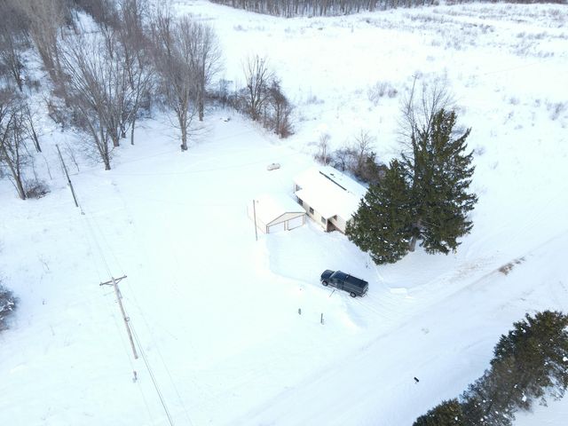 39024 47th Avenue, Paw Paw Twp, MI 49079