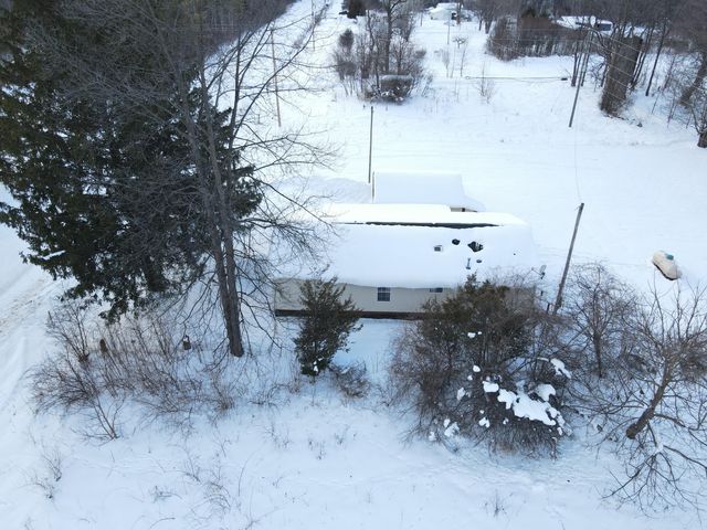 39024 47th Avenue, Paw Paw Twp, MI 49079