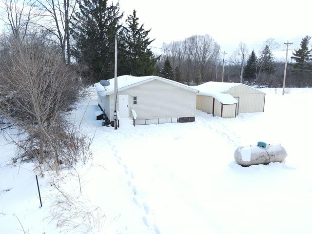 39024 47th Avenue, Paw Paw Twp, MI 49079