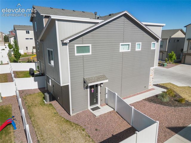 5234 Aeroglide Loop, Colorado Springs, CO 80916