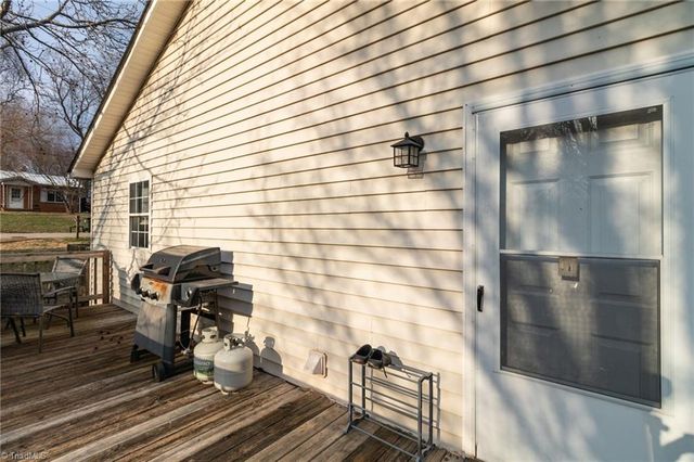 112 Rotary Lane, Thomasville, NC 27360