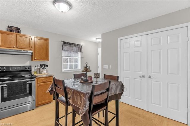 112 Rotary Lane, Thomasville, NC 27360