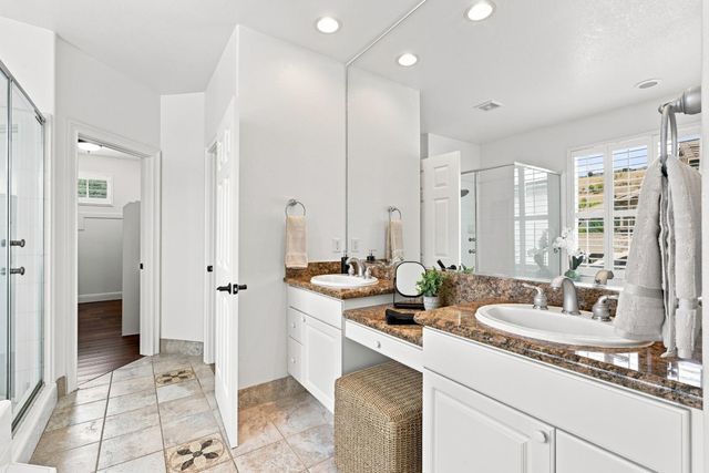 2015 Giles Way, El Dorado Hills, CA 95762