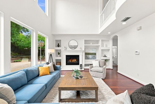 2015 Giles Way, El Dorado Hills, CA 95762