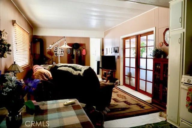 7484 Kickapoo TRL 9, Yucca Valley, CA 92284