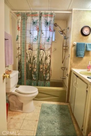 7484 Kickapoo TRL 9, Yucca Valley, CA 92284