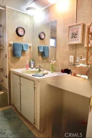 7484 Kickapoo TRL 9, Yucca Valley, CA 92284