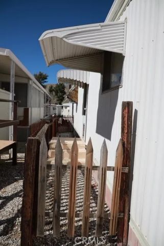 7484 Kickapoo TRL 9, Yucca Valley, CA 92284