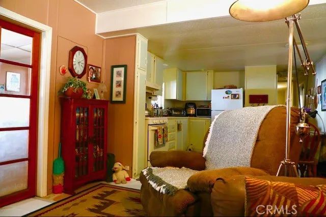 7484 Kickapoo TRL 9, Yucca Valley, CA 92284