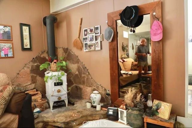 7484 Kickapoo TRL 9, Yucca Valley, CA 92284