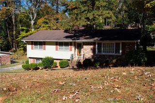 2719 Waleska Way, East Point, GA 30344