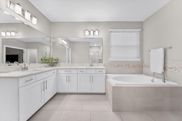 1118 LAKE HANNA DRIVE, Lutz, FL 33549