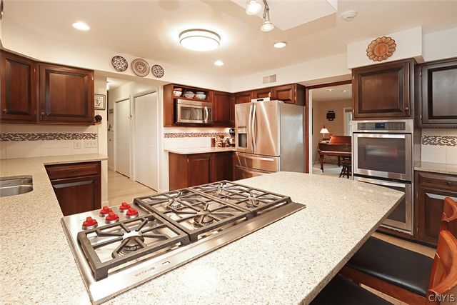 5160 Leverett Lane, Dewitt, NY 13066