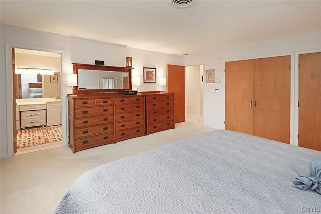 5160 Leverett Lane, Dewitt, NY 13066