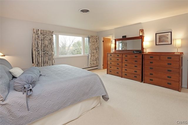 5160 Leverett Lane, Dewitt, NY 13066