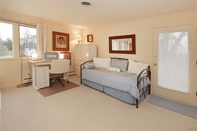 5160 Leverett Lane, Dewitt, NY 13066