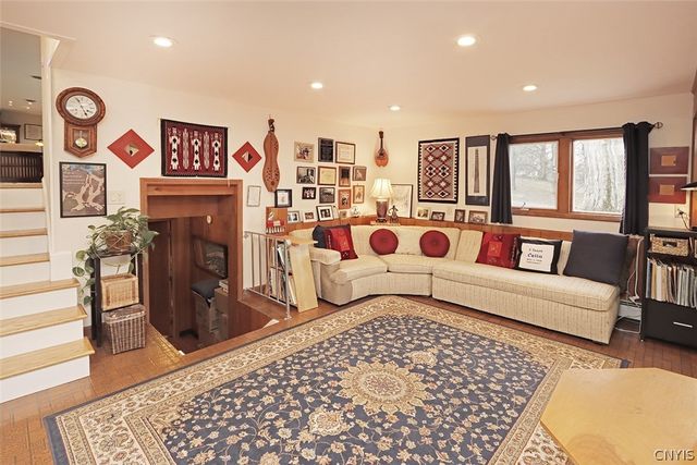 5160 Leverett Lane, Dewitt, NY 13066