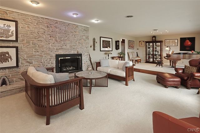 5160 Leverett Lane, Dewitt, NY 13066