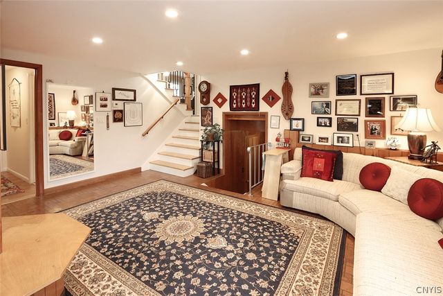 5160 Leverett Lane, Dewitt, NY 13066