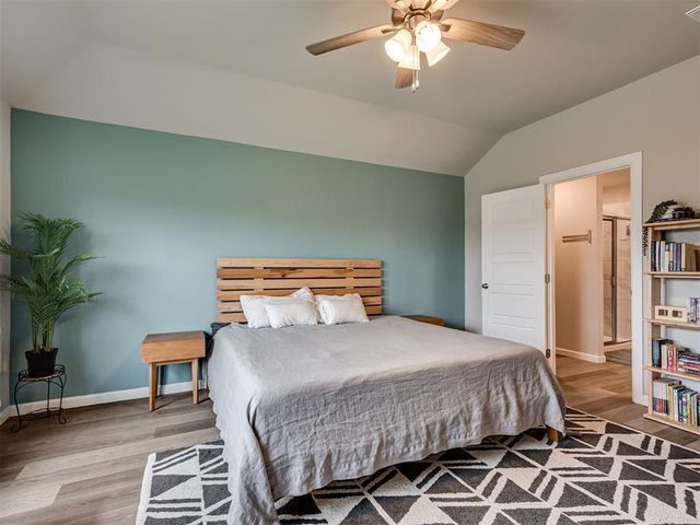 10417 SW 41st Place, Mustang, OK 73064