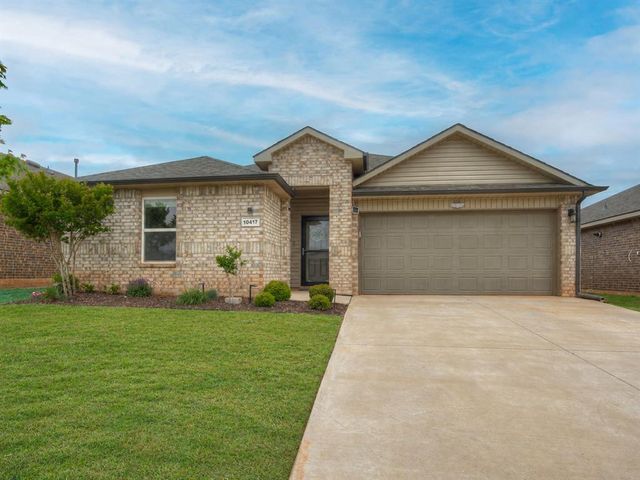 10417 SW 41st Place, Mustang, OK 73064