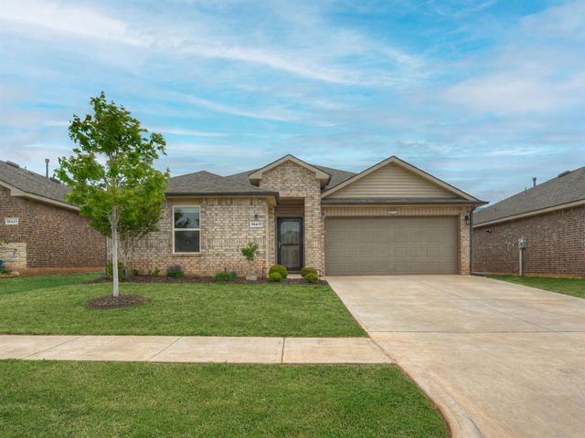 10417 SW 41st Place, Mustang, OK 73064