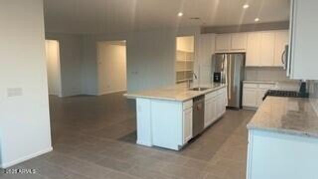 19020 W STELLA Avenue, Waddell, AZ 85355