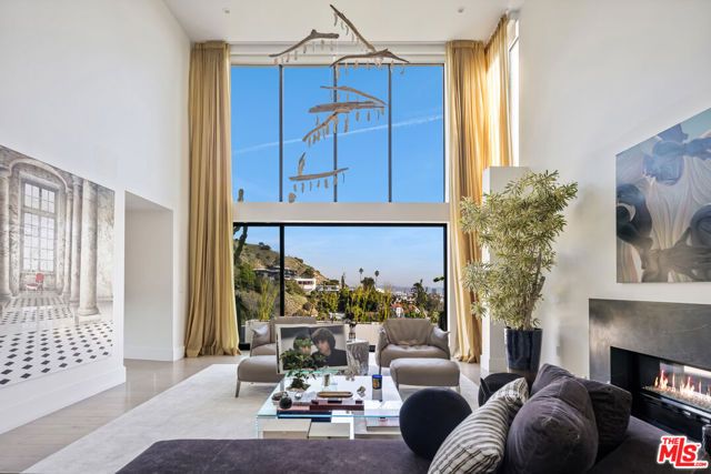 8080 Laurel View Drive, West Hollywood, CA 90069