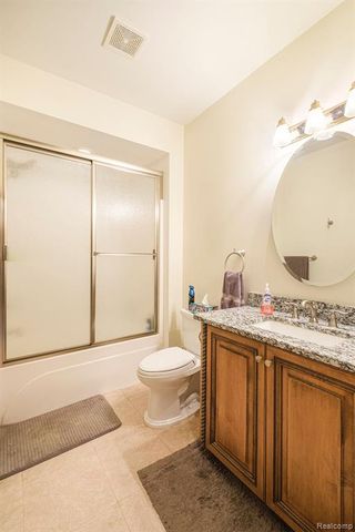 4693 Hegel Road, Goodrich, MI 48438