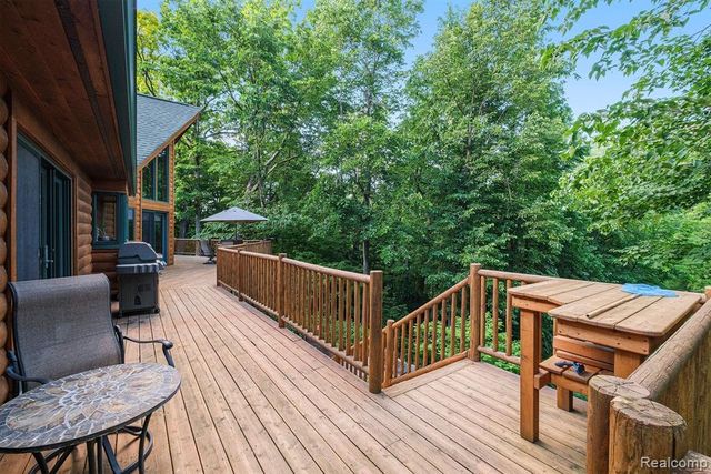 4693 Hegel Road, Goodrich, MI 48438