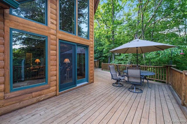 4693 Hegel Road, Goodrich, MI 48438