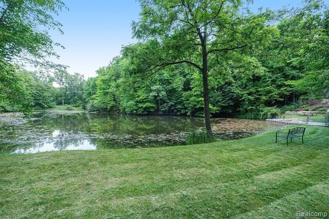 4693 Hegel Road, Goodrich, MI 48438