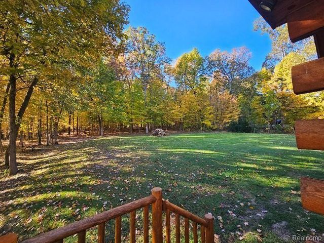 4693 Hegel Road, Goodrich, MI 48438