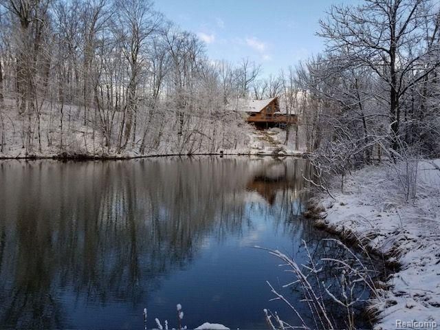 4693 Hegel Road, Goodrich, MI 48438