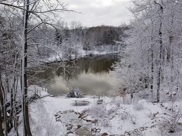 4693 Hegel Road, Goodrich, MI 48438