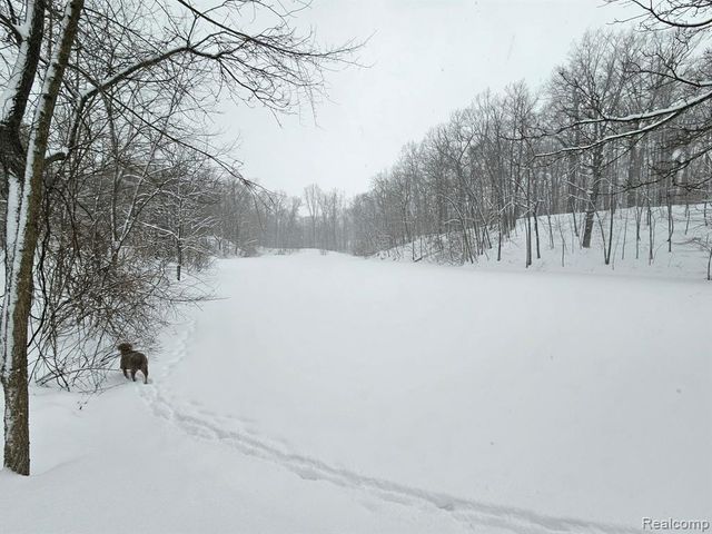 4693 Hegel Road, Goodrich, MI 48438